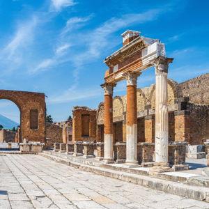 Pompeii tour