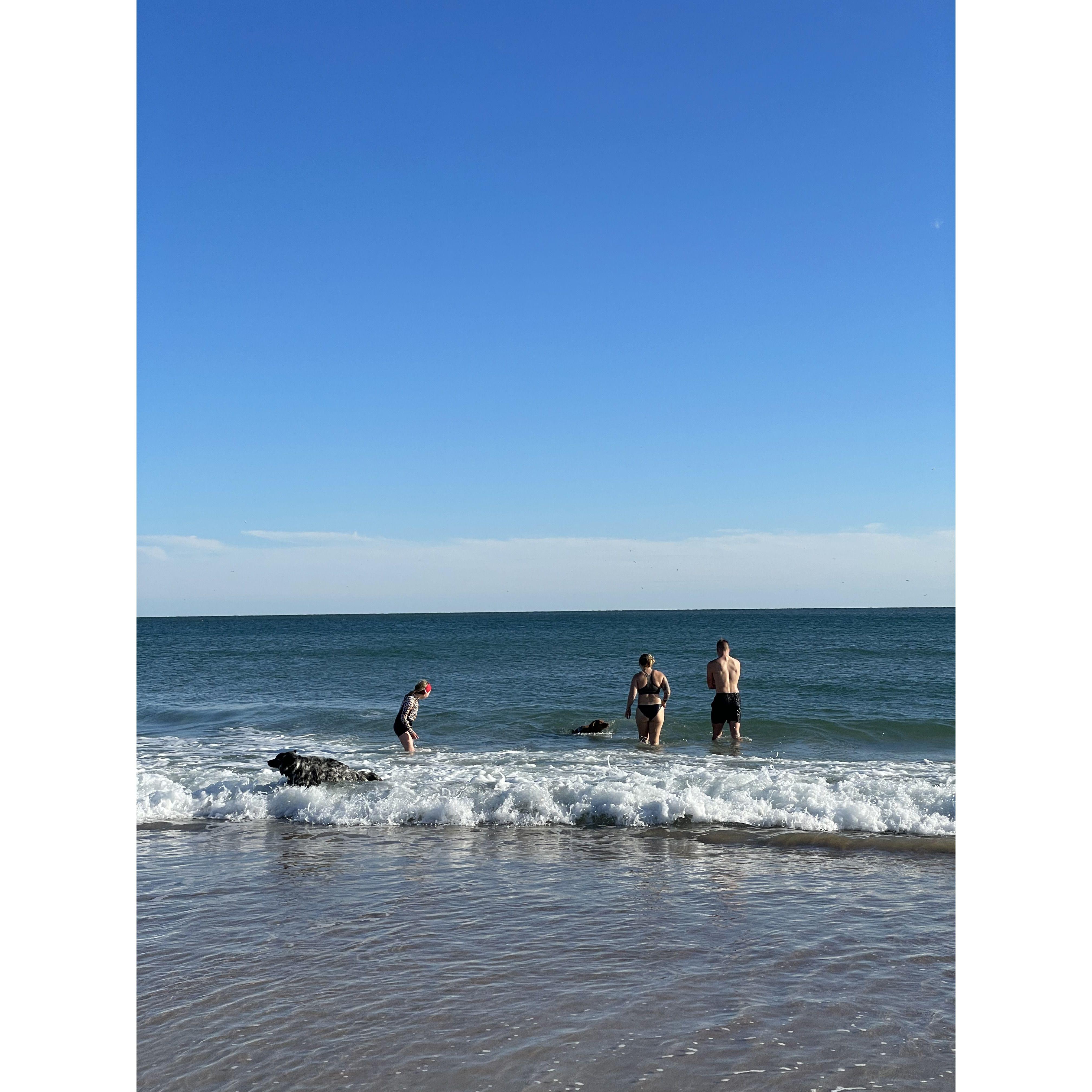 Thanksgiving 2023: A polar plunge with Anna's goddaughter Alma.