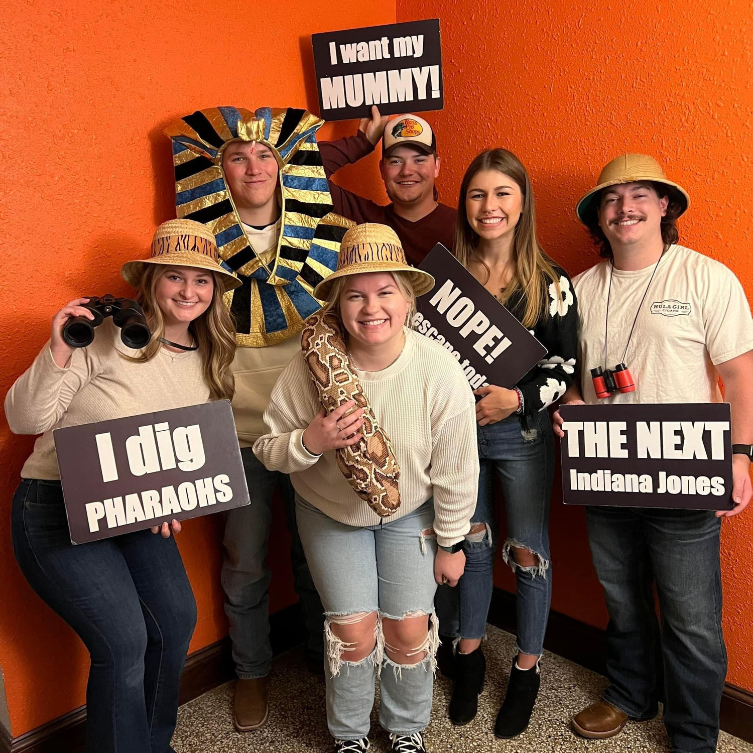 A fun escape room night with friends! We did not solve it in time...