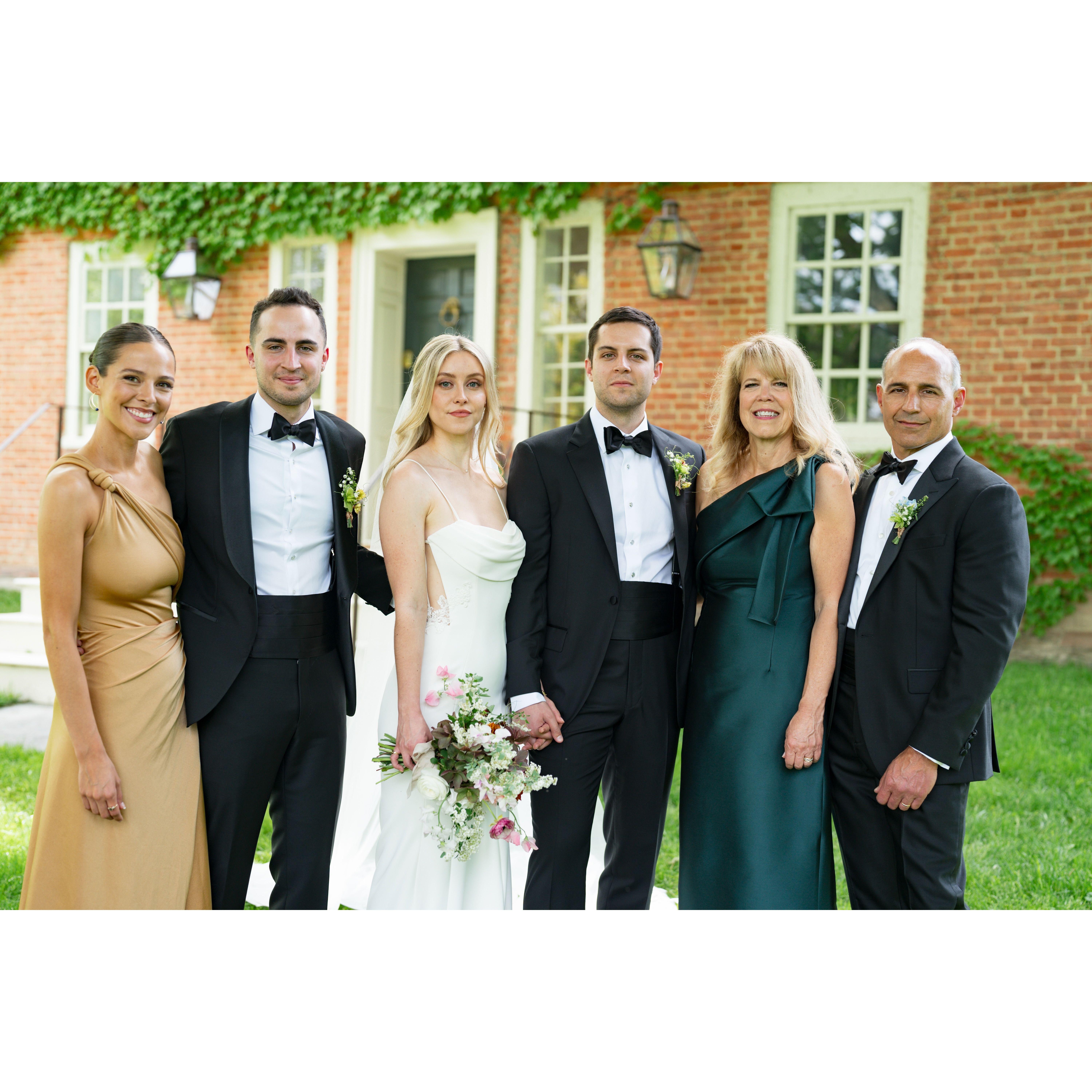 The Bordo Family at Victor and Soren's Wedding 2024