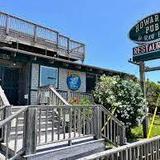 Howard's Pub