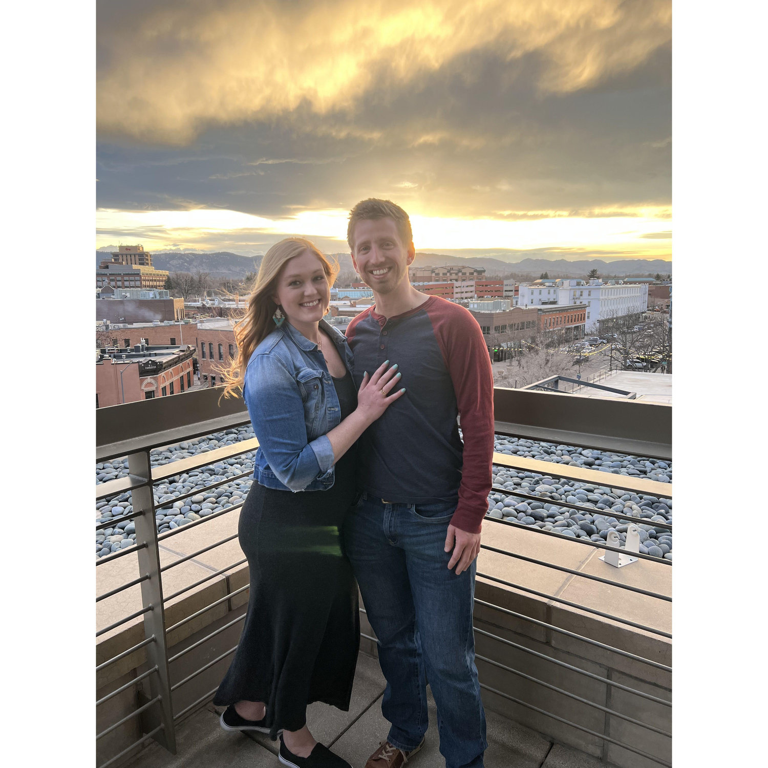 Max got to meet one of my best girls tonight, Victoria and her boyfriend Derek. Thanks for showing us around and letting us relive our college days!