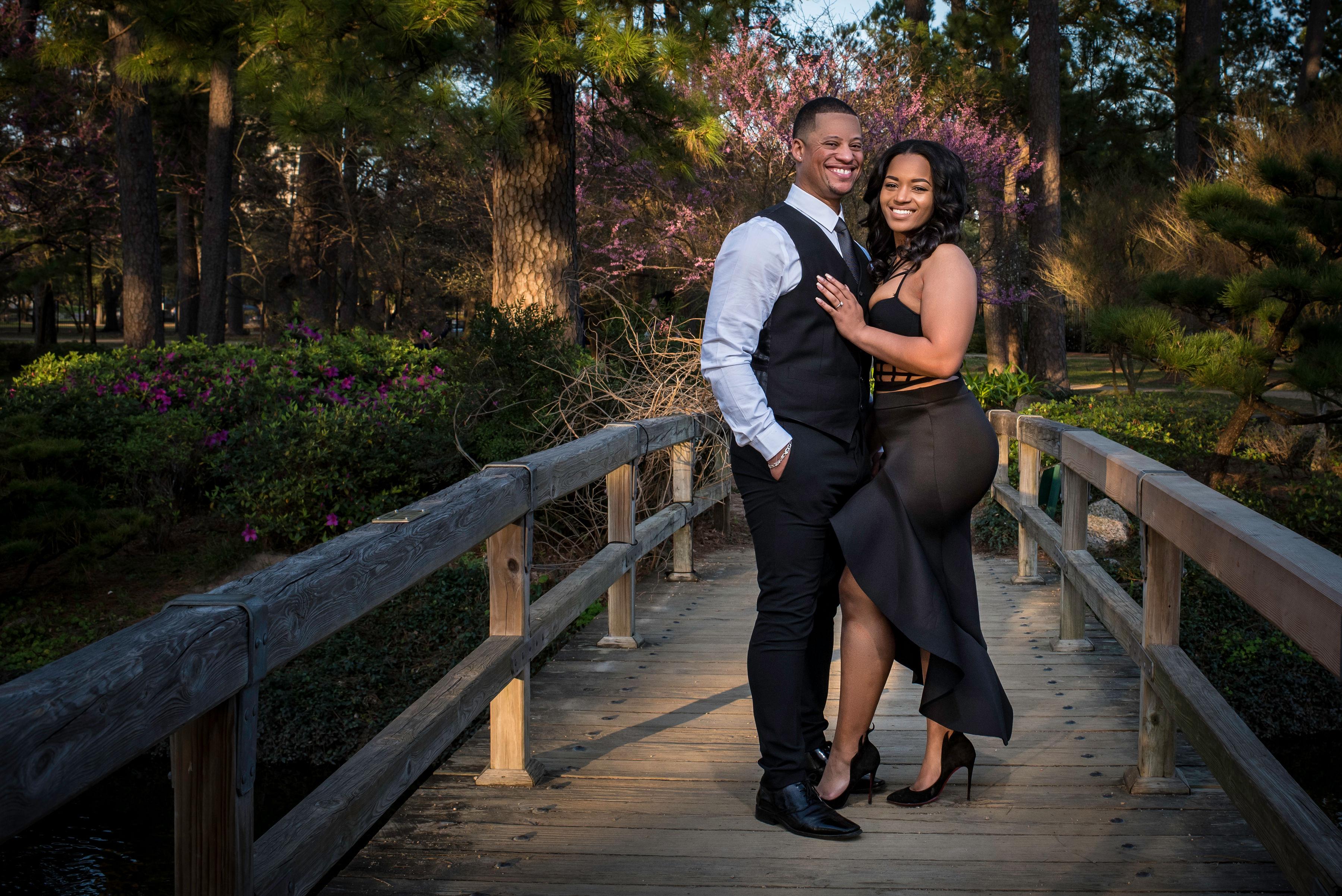 The Wedding Website of Shanelle Woods and Christopher Jones