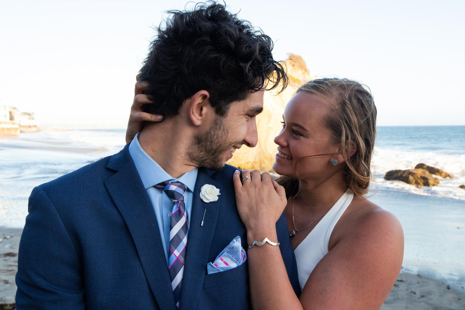 First photos with the ring on her hand!