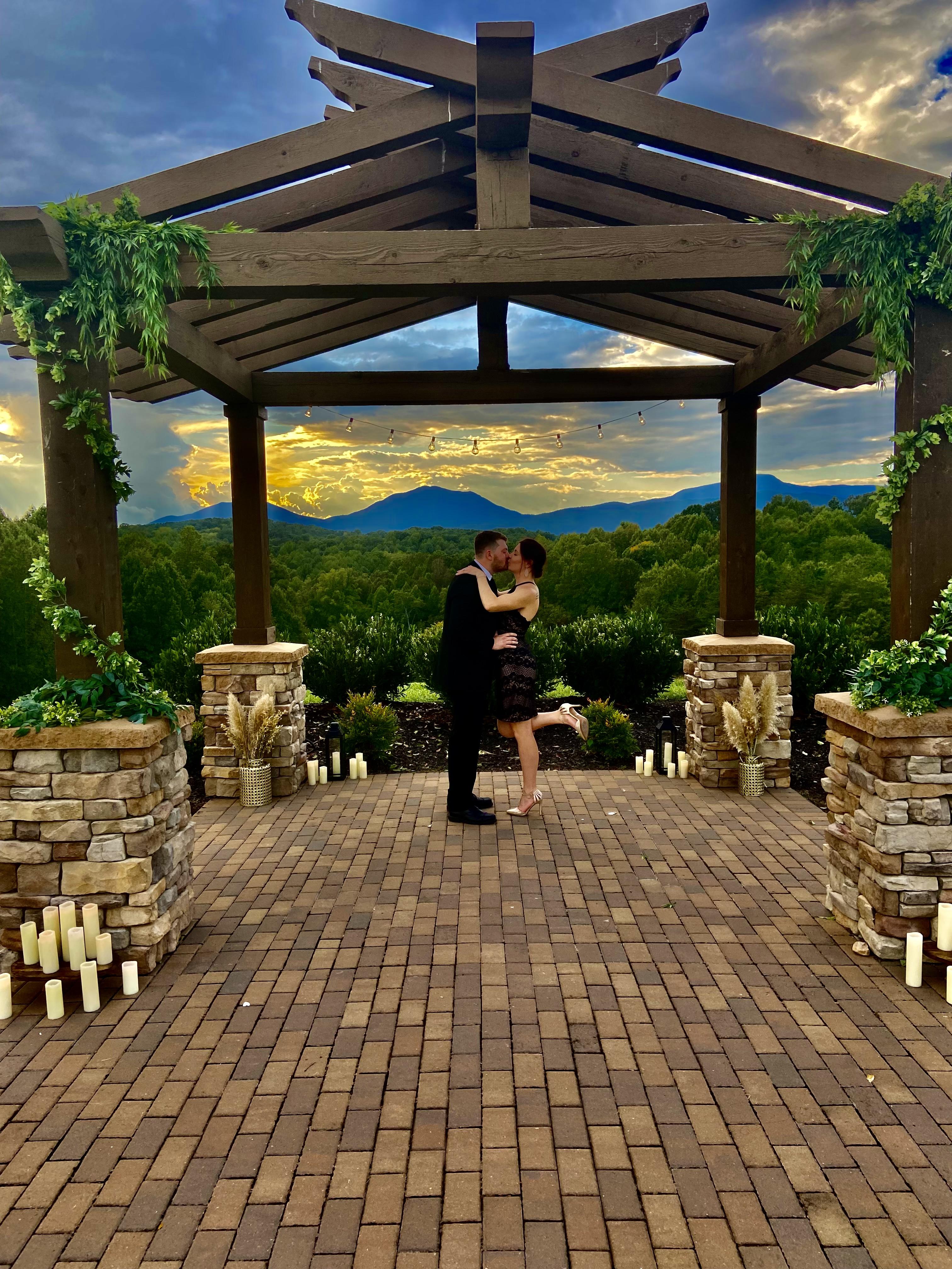 The Wedding Website of Jessica Cogar and Denver Luttrell