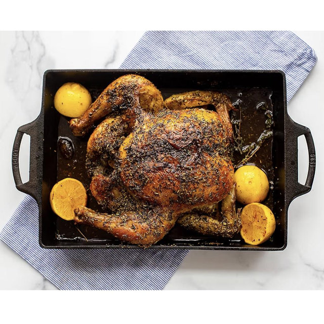 Lodge Cast Iron Casserole Pan