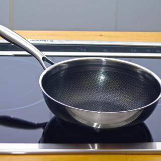 Black Cube Hybrid Chef's Pan