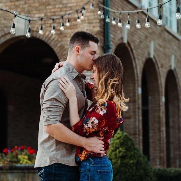 Engagement photos, September 2019 at Felt Mansion