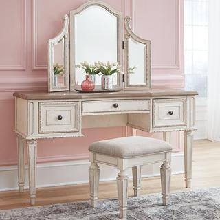 Realyn 3-Piece Vanity Set