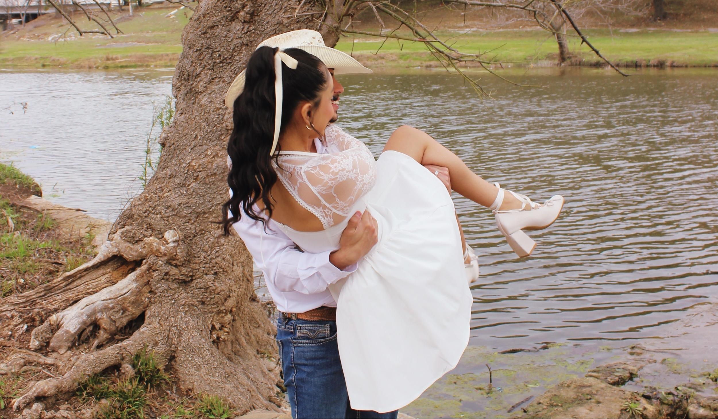 The Wedding Website of Destinee Cruz and Elian Garza