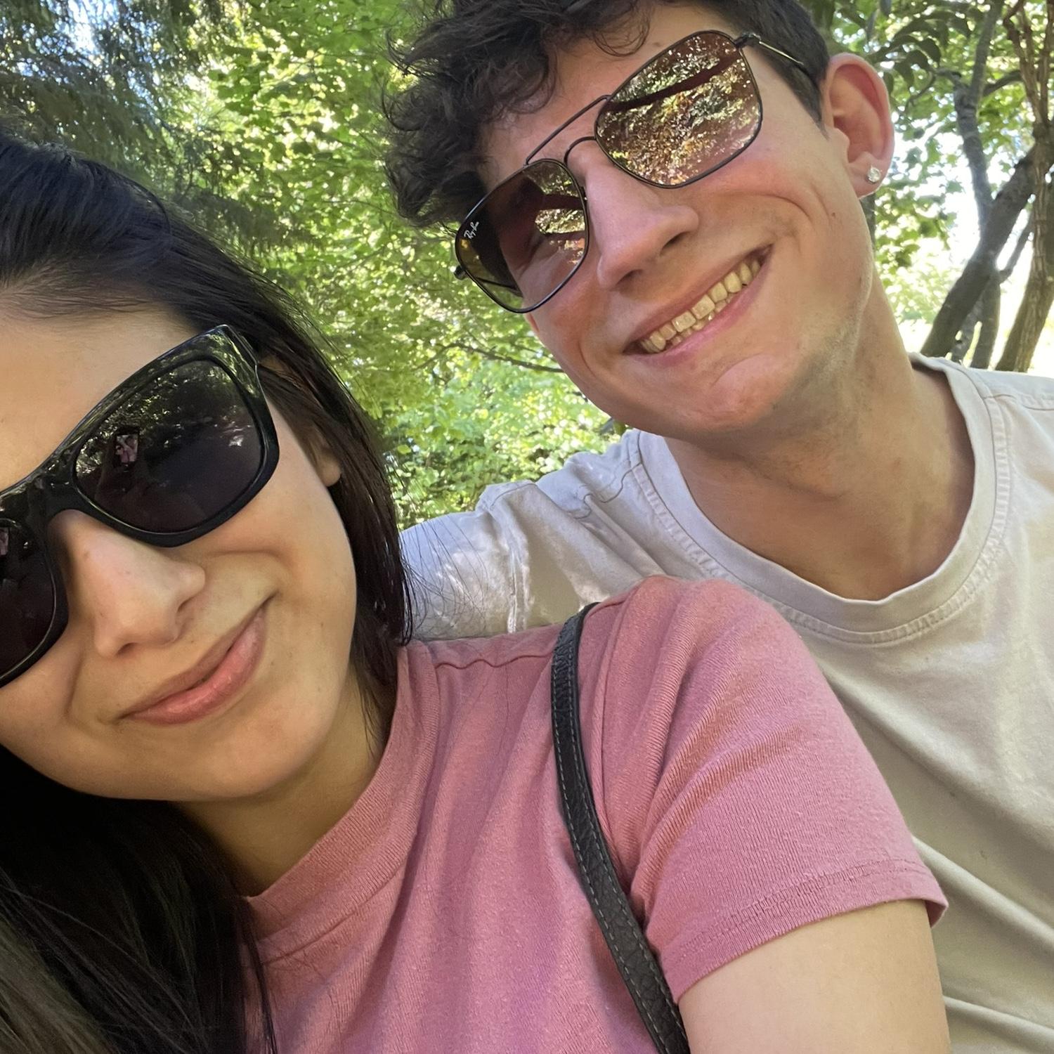 Our first date as a couple 👩🏻❤️💋👨🏻❤️ our first date was at Bellevue Botanical Garden, some of the pictures that we took that day have been our lock screens ever since then.
