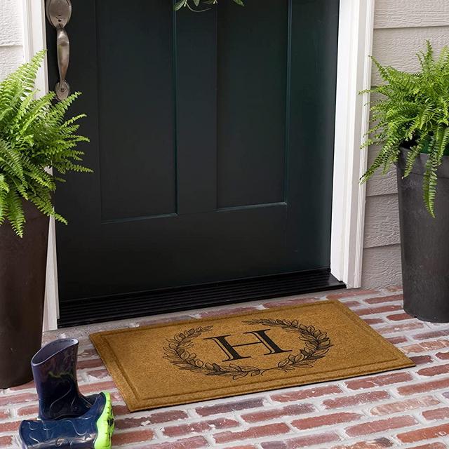 Mohwk Home Outdoor Indoor Faux Coir Doormat, Laurel Monogram H (2' x 3')