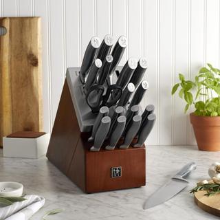 Graphite 20-Piece Self-Sharpening Knife Block Set