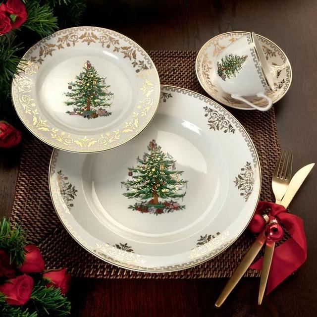 Spode Christmas Tree Gold 4 Piece Place Setting (service for four)
