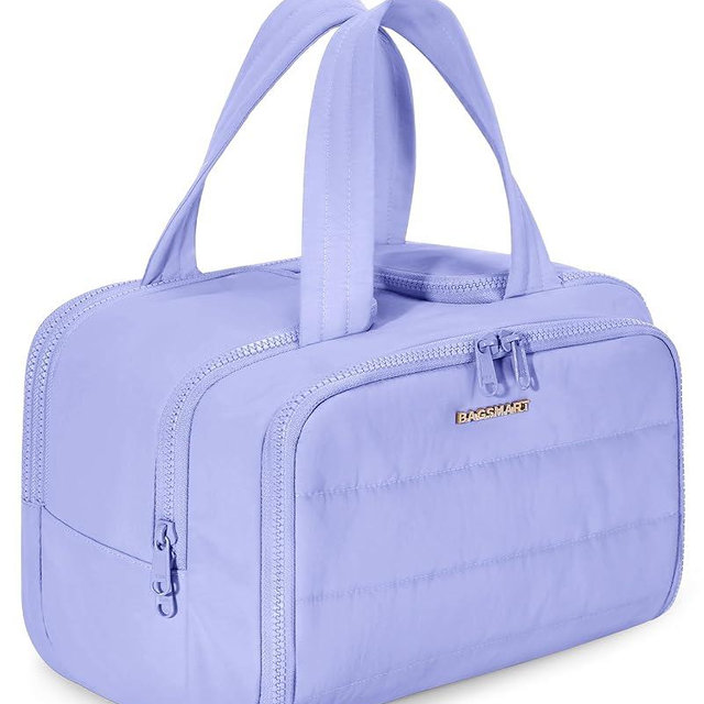 BAGSMART Travel Toiletry Bag, Crush Toiletry Bag for Women, Wide-open Puffy Toiletry Bags for Traveling, Large Travel Cosmetic Makeup Bag Organizer for Accessories,Toiletrie, Purple