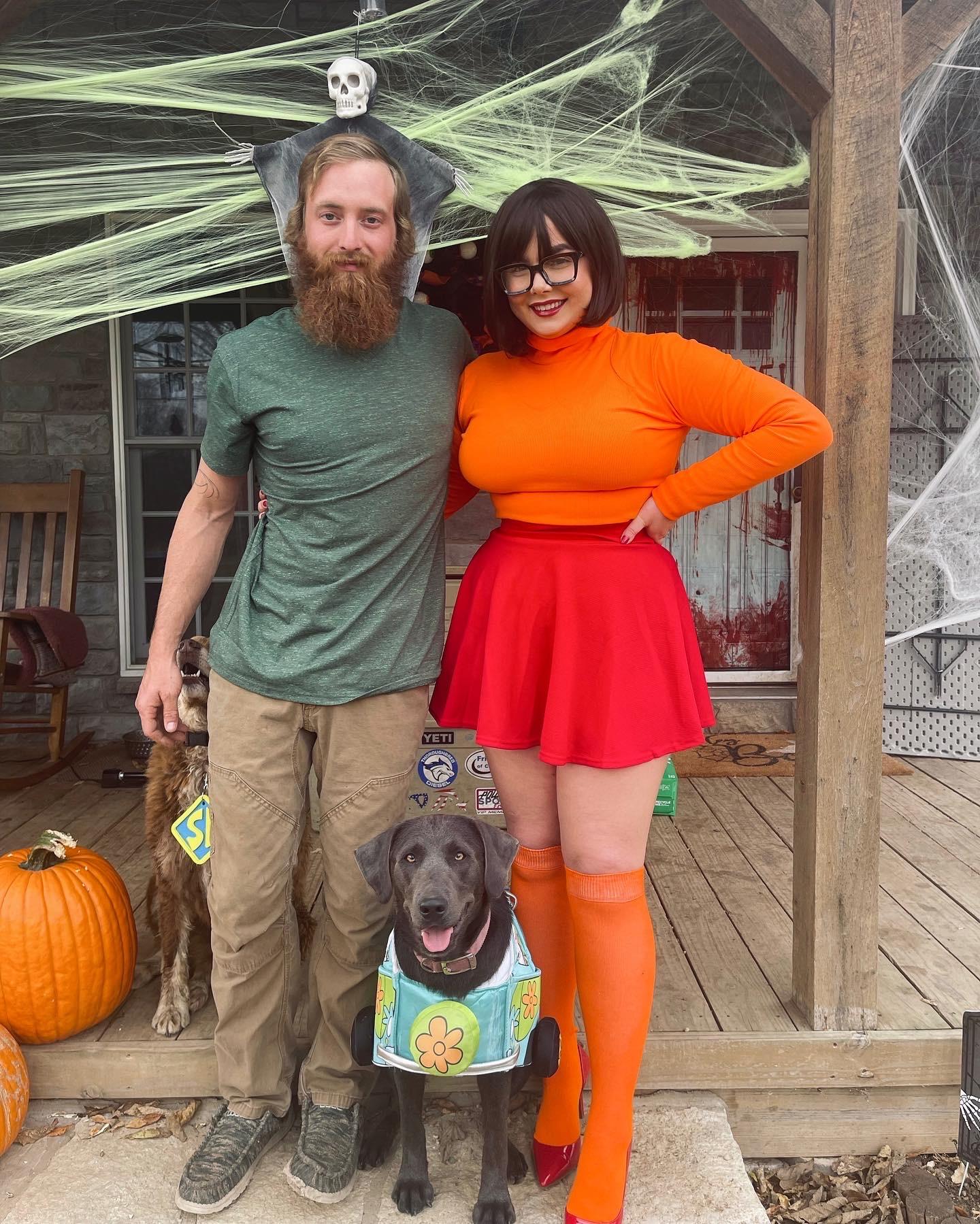 Halloween is my favorite holiday. Michael has gotten used to my shenanigans 🧡