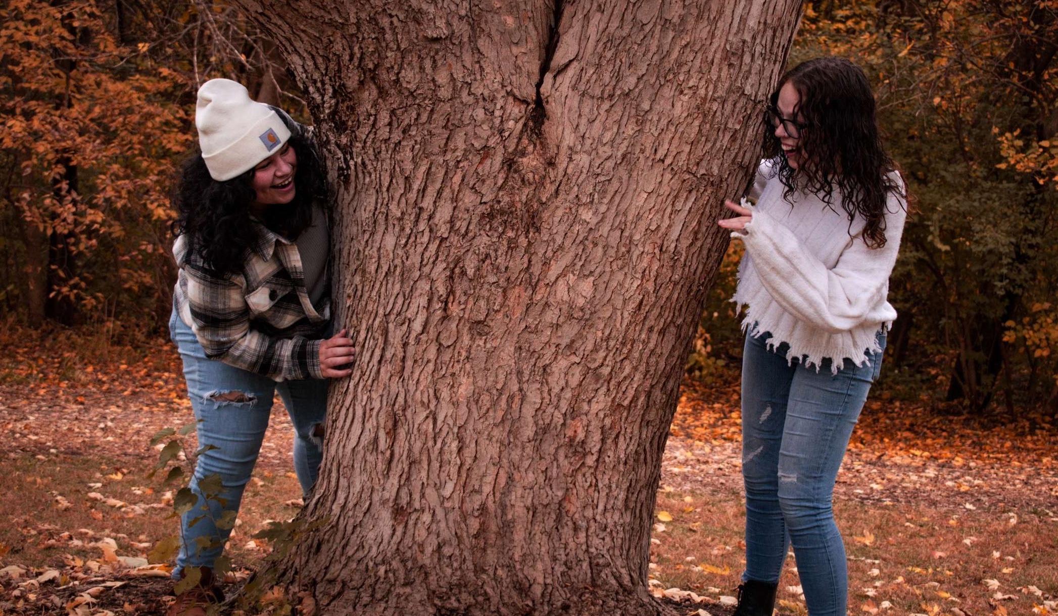 The Wedding Website of Cheyenne Jean and Chloie Maureen