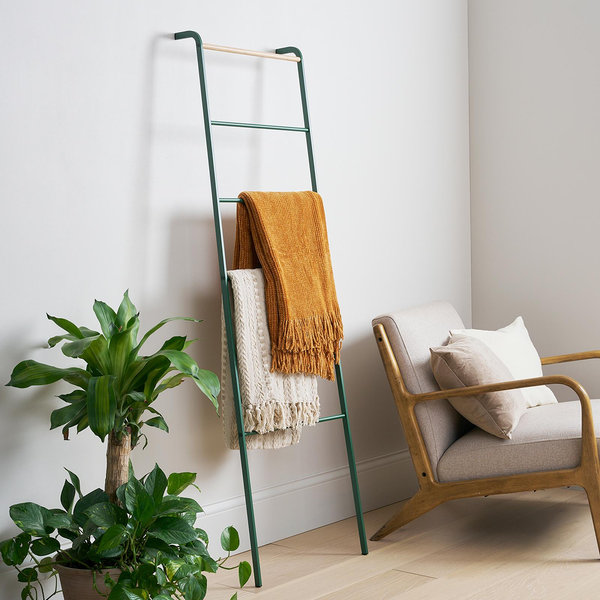 Yamazaki Home Tower Leaning Ladder Hanger - Thumbnail 2