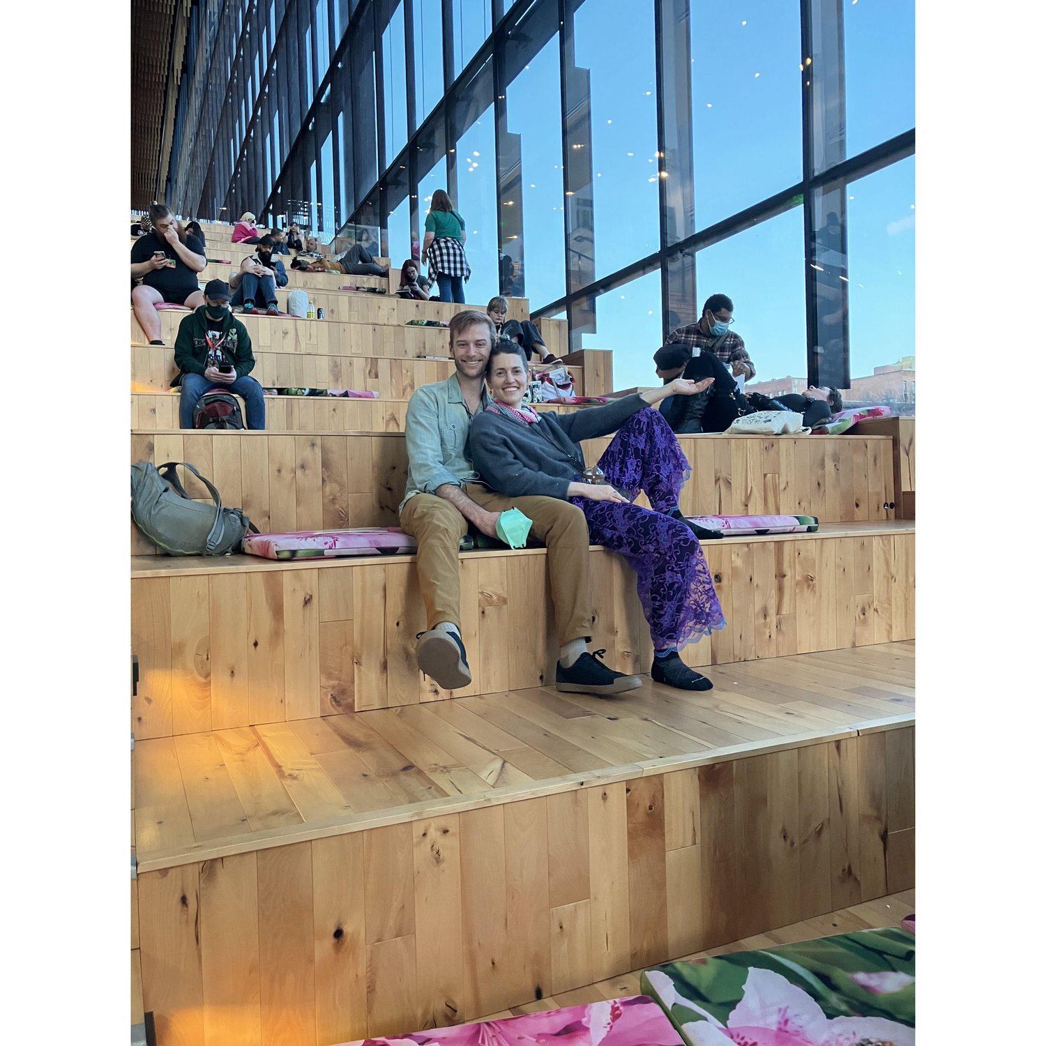 Taking a break at Comicon! Having a great day with Kit and a sea of heros, villans, ghostbusters, and fanfare