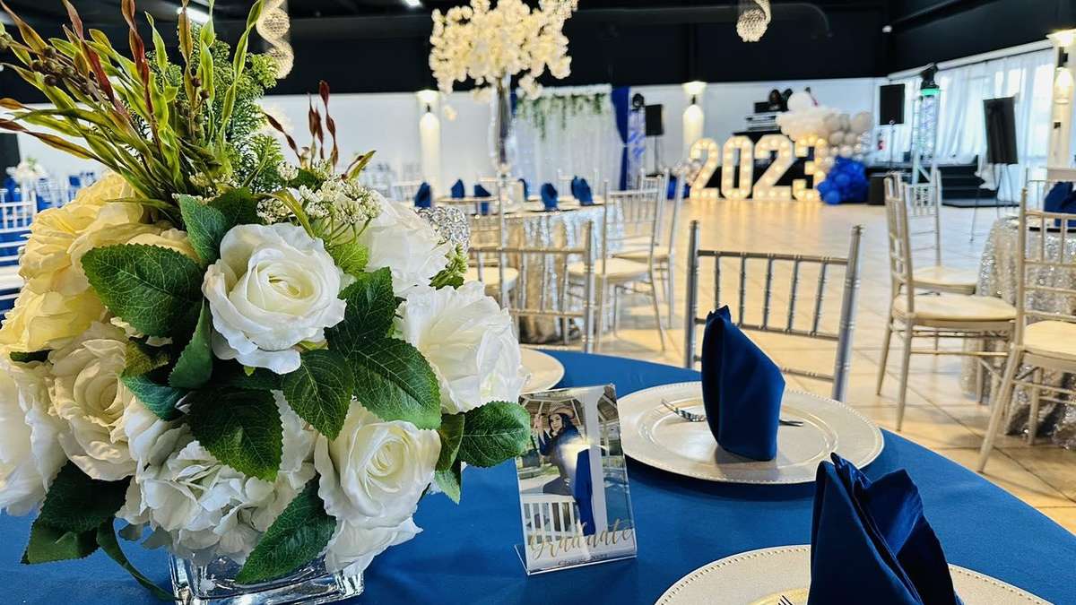Moonlight Hall | Wedding Venues | Cost, Reviews & Photos | Zola