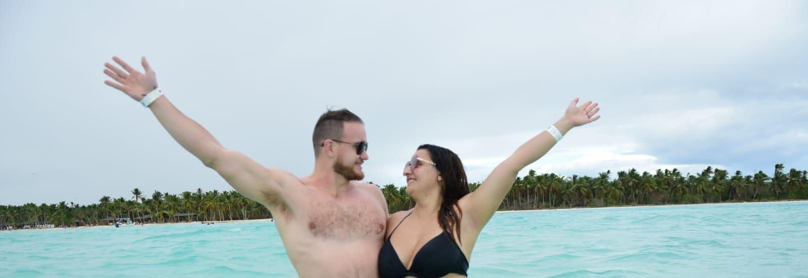 The Wedding Website of Vane Barbosa and Jeremy Bohlmann