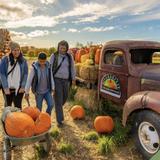 Riverbreeze Farm & Cornmaze!