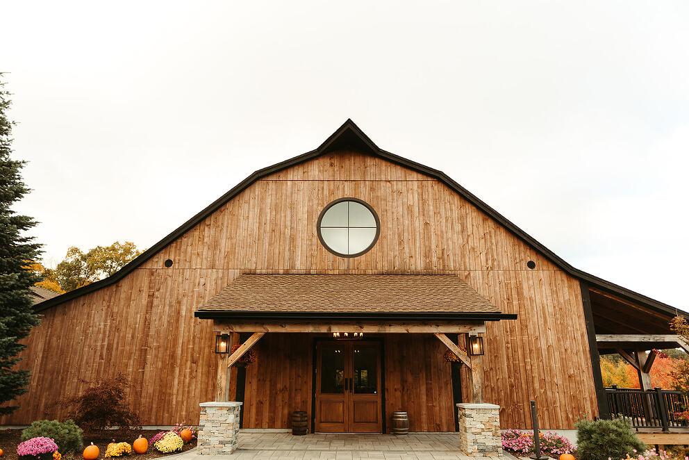 The Wedding Website of Courtney Goodall and Austin Butler