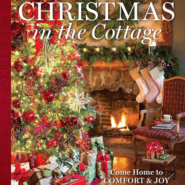 Christmas in the Cottage: Come Home to Comfort & Joy (Cottage Journal)