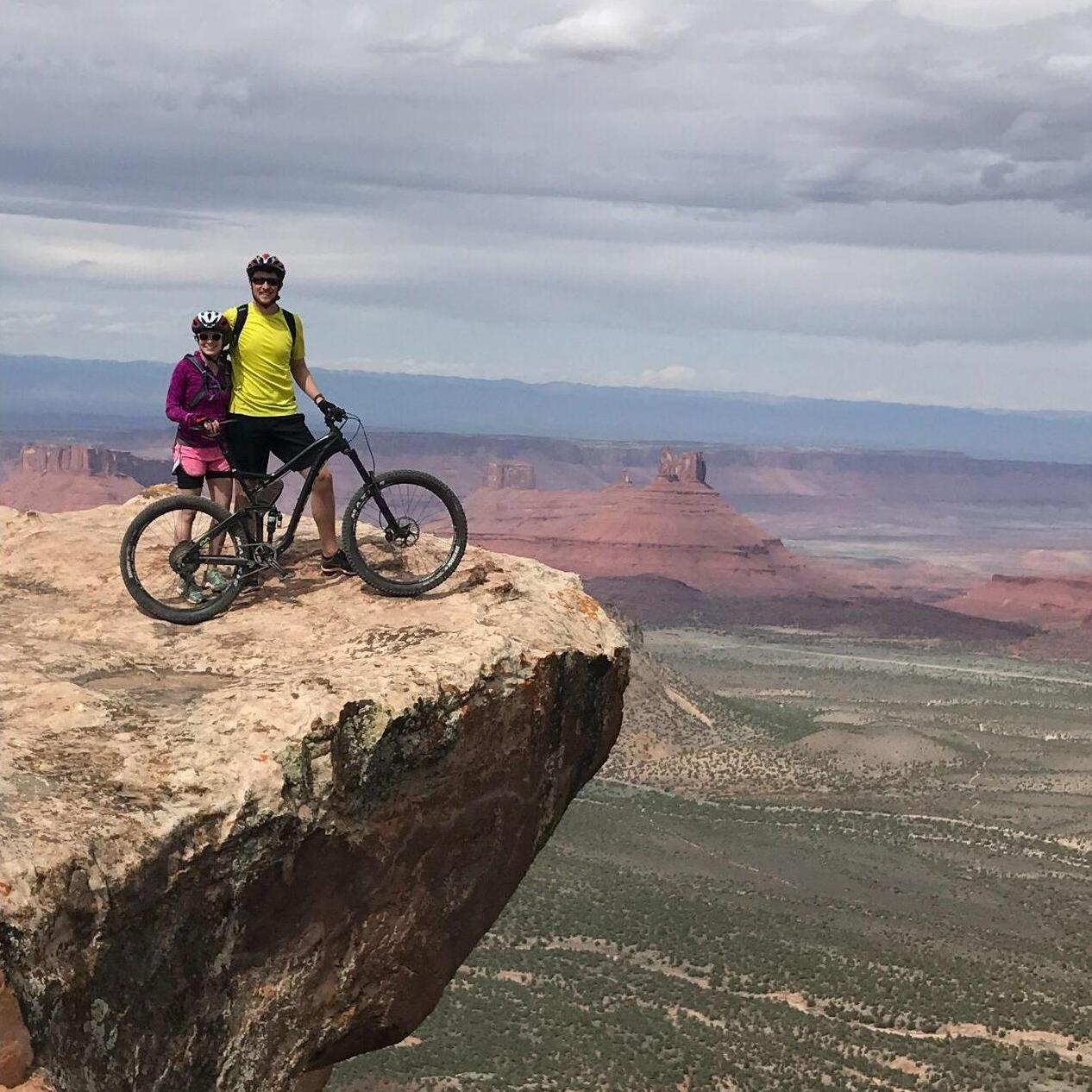 We ventured out to Moab, Utah for Spring Break 2017. We spent an entire week mountain biking through the beautiful landscape and camping in the desert.