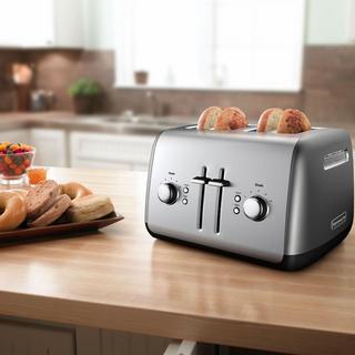 4-Slice Manual Lift Lever Toaster