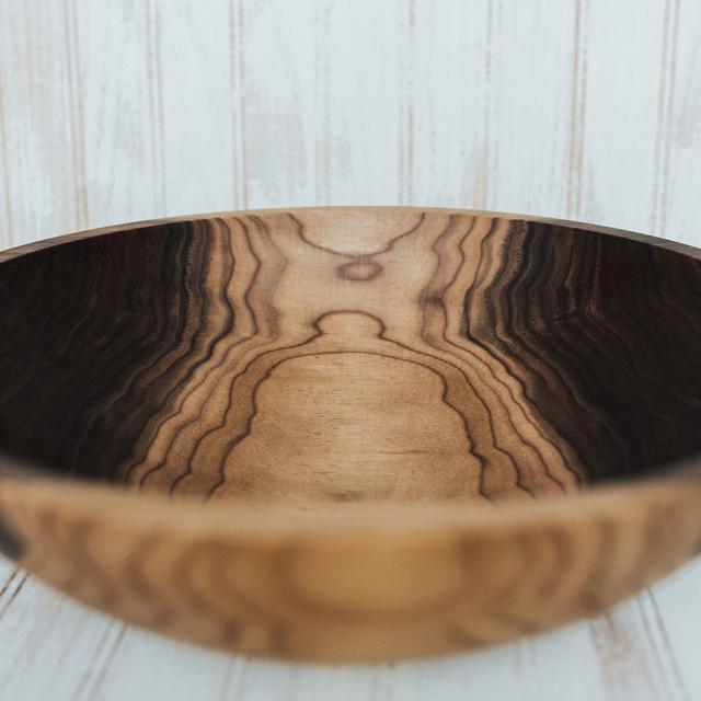 Walnut Salad Bowl