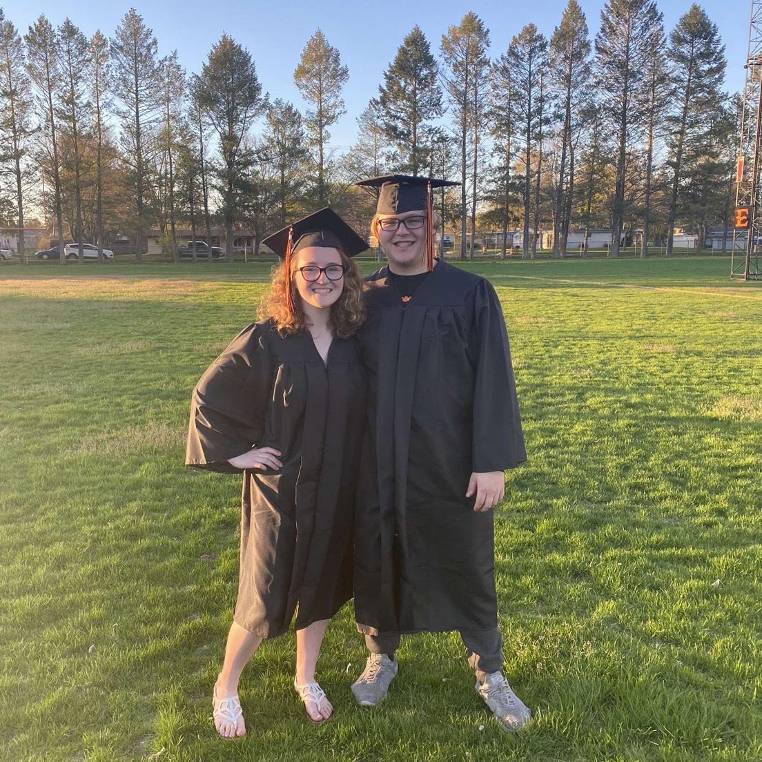 👩‍🎓