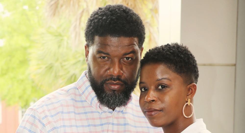The Wedding Website of Shaunarey Harris and Bernie Amos, III