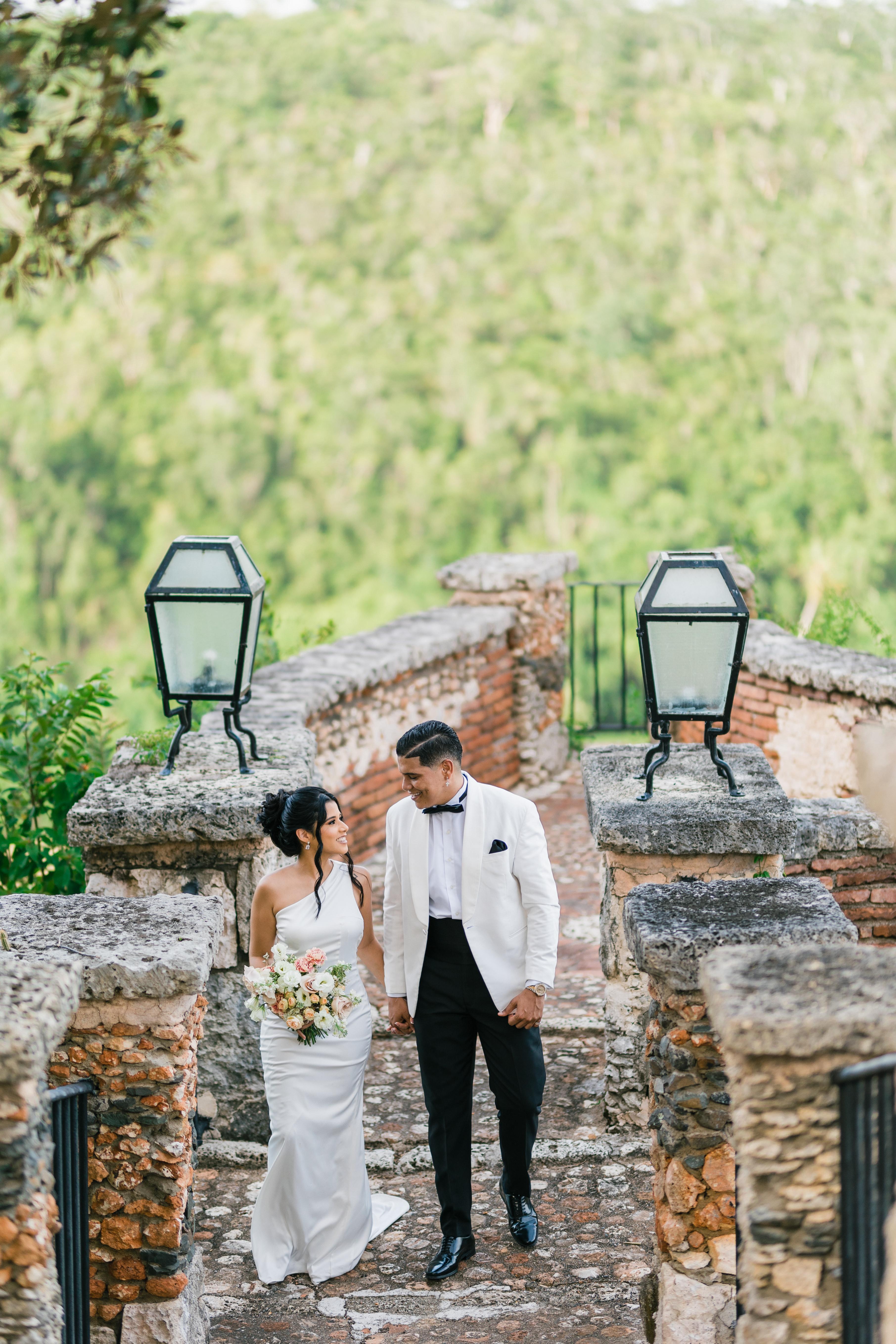 a06cd176-b260-4827-bb2d-905fef7b2030