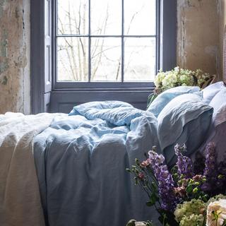 Basic Linen 4-Piece Sheet & Duvet Bundle