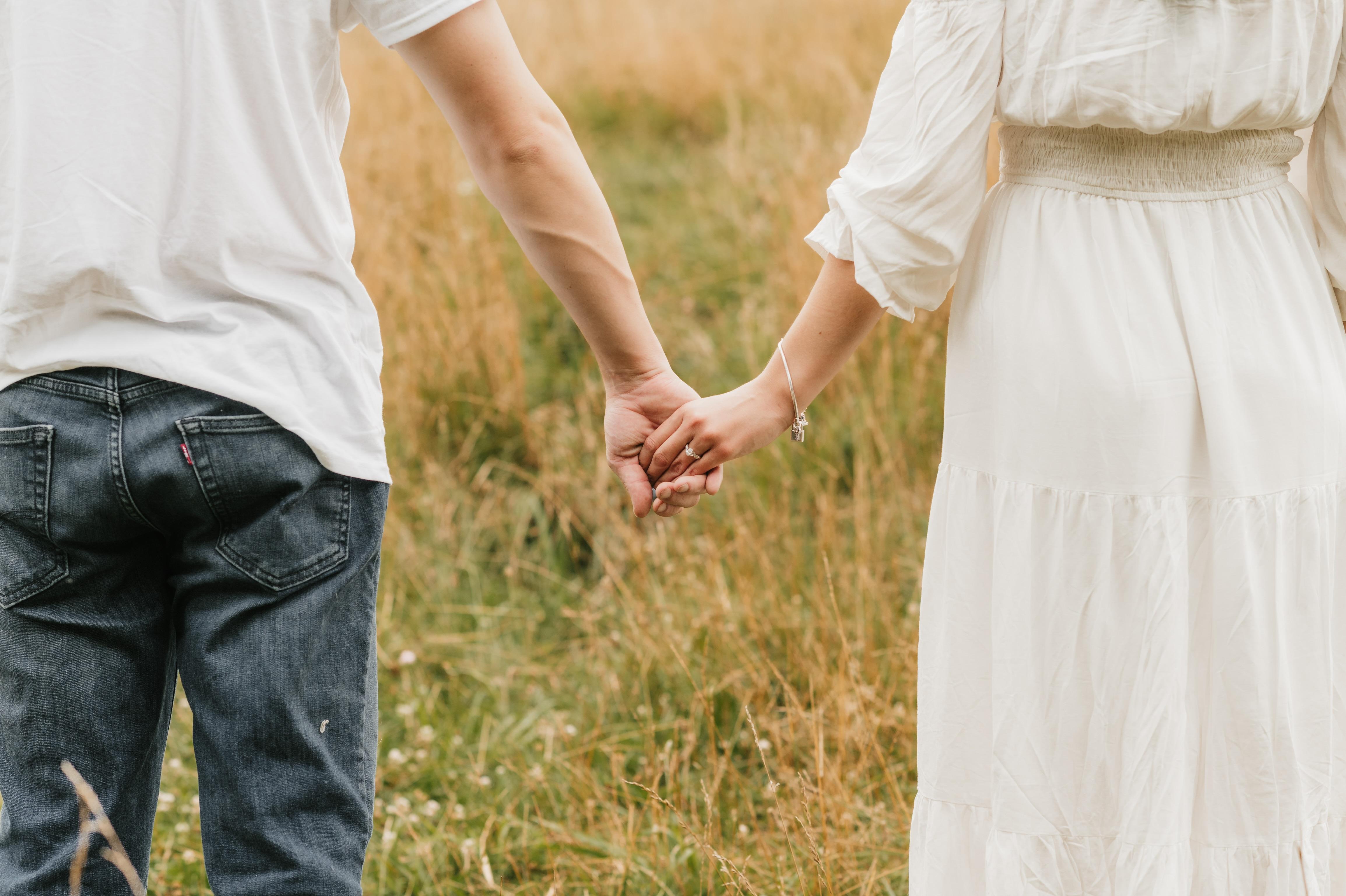 The Wedding Website of Lindsay Heflin and Ryan Dinges