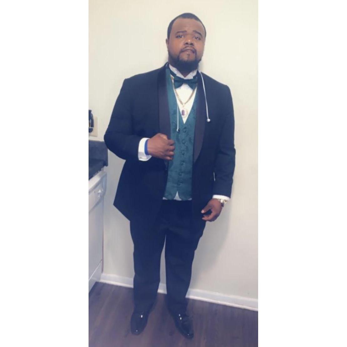 Anthony Millhouse - Groomsman