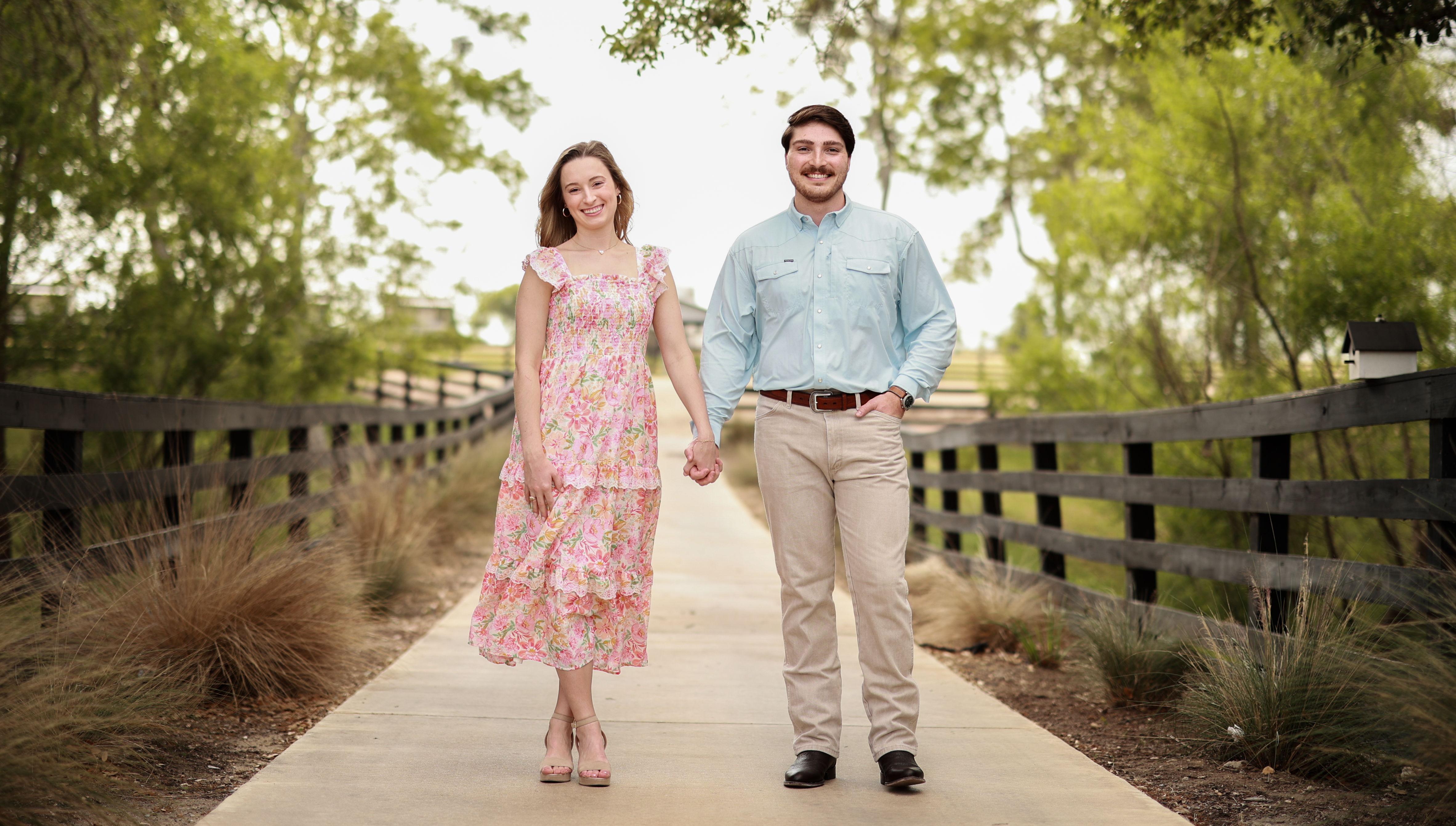 The Wedding Website of Sidney Marie Mathews and Zakary Alan Kunz