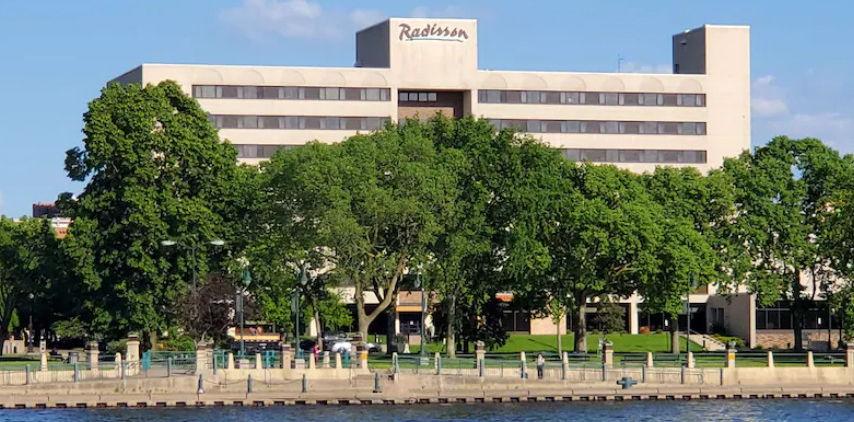 The Wedding Website of Journey Winsand and Elijah Westcott