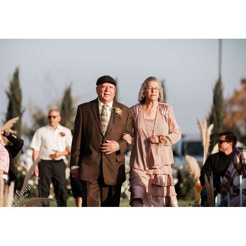 Tio Sam and Tia Betty