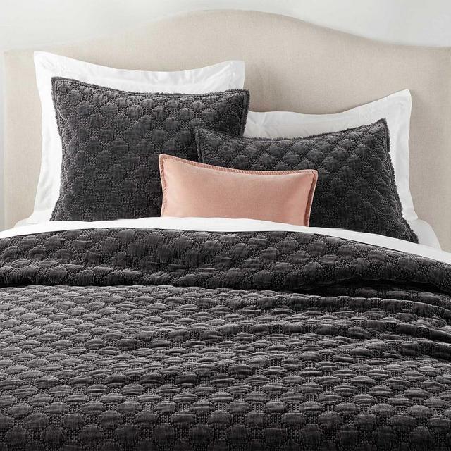 Velvet Lattice Quilt, King/Cal King, Gray
