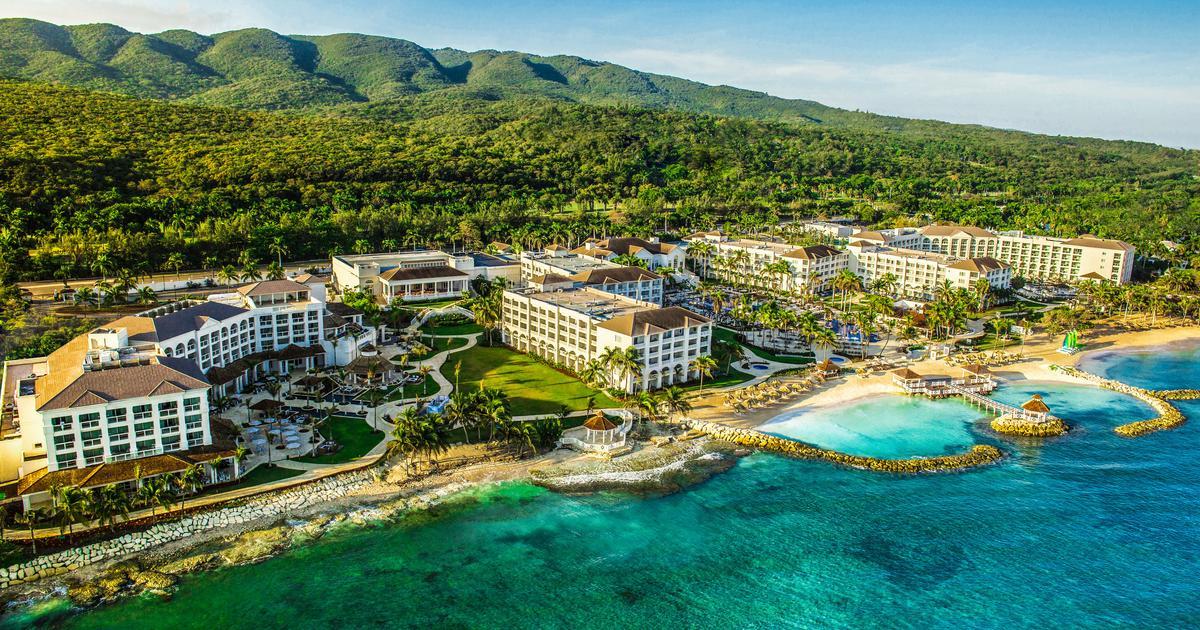 The Wedding Website of Jonathan Peter Lombardo and Jaclyn Irene Thompson