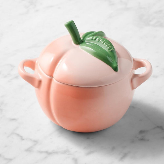 Le Creuset Mini Fruit Cocotte, Peach