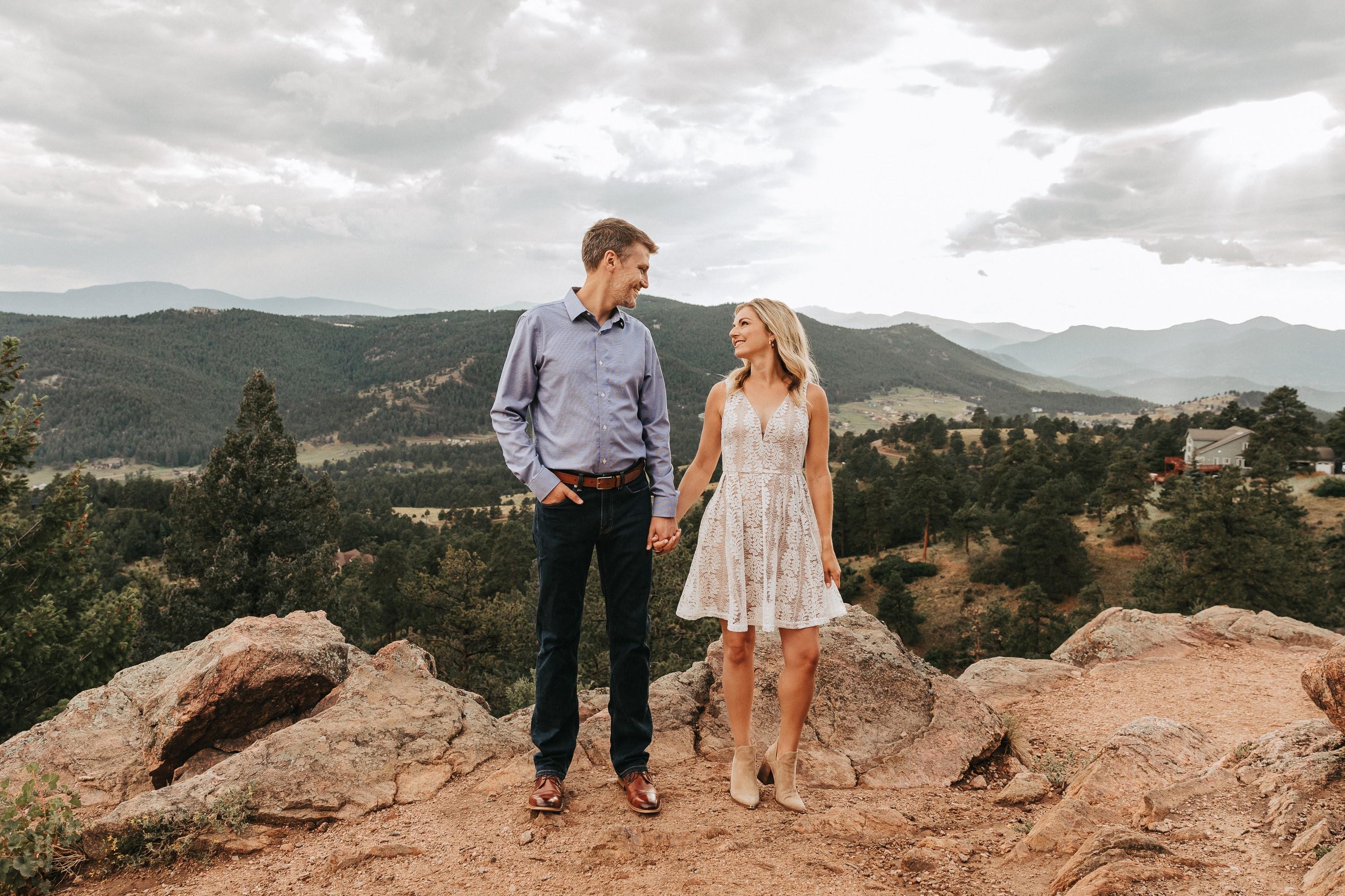 The Wedding Website of Andrew Parrott and Emily Johnson