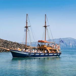 Santorini Volcano & Hot Springs for 2 - Greece