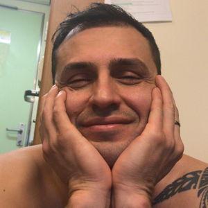 Ajude o coitado do noivo!!!