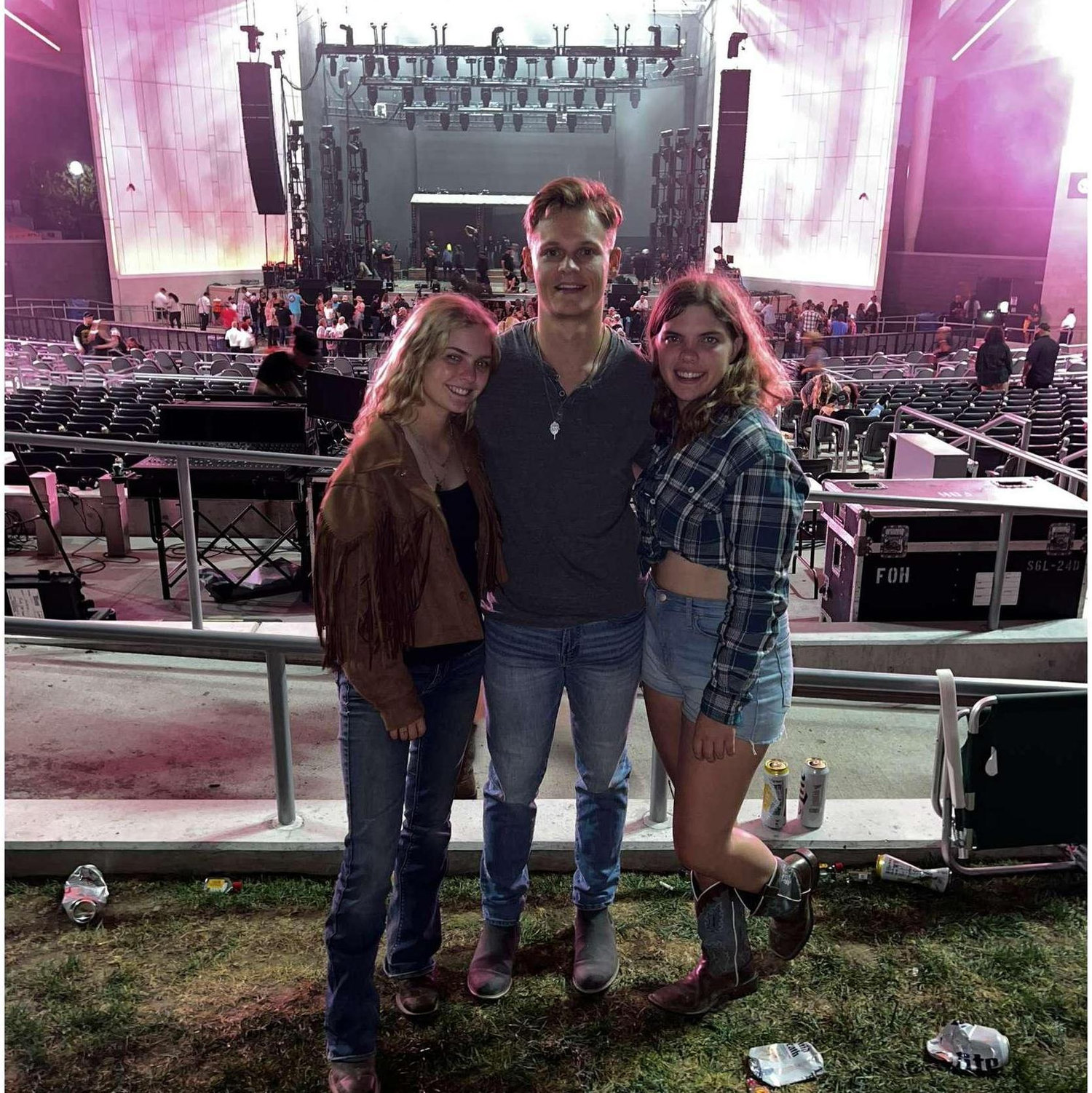 Koe Wetzel concert with Adrienne.