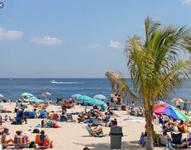 Jenkinson's Inlet beach