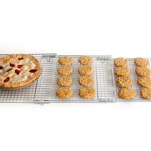 Betty Crocker Expandable Cooling Rack