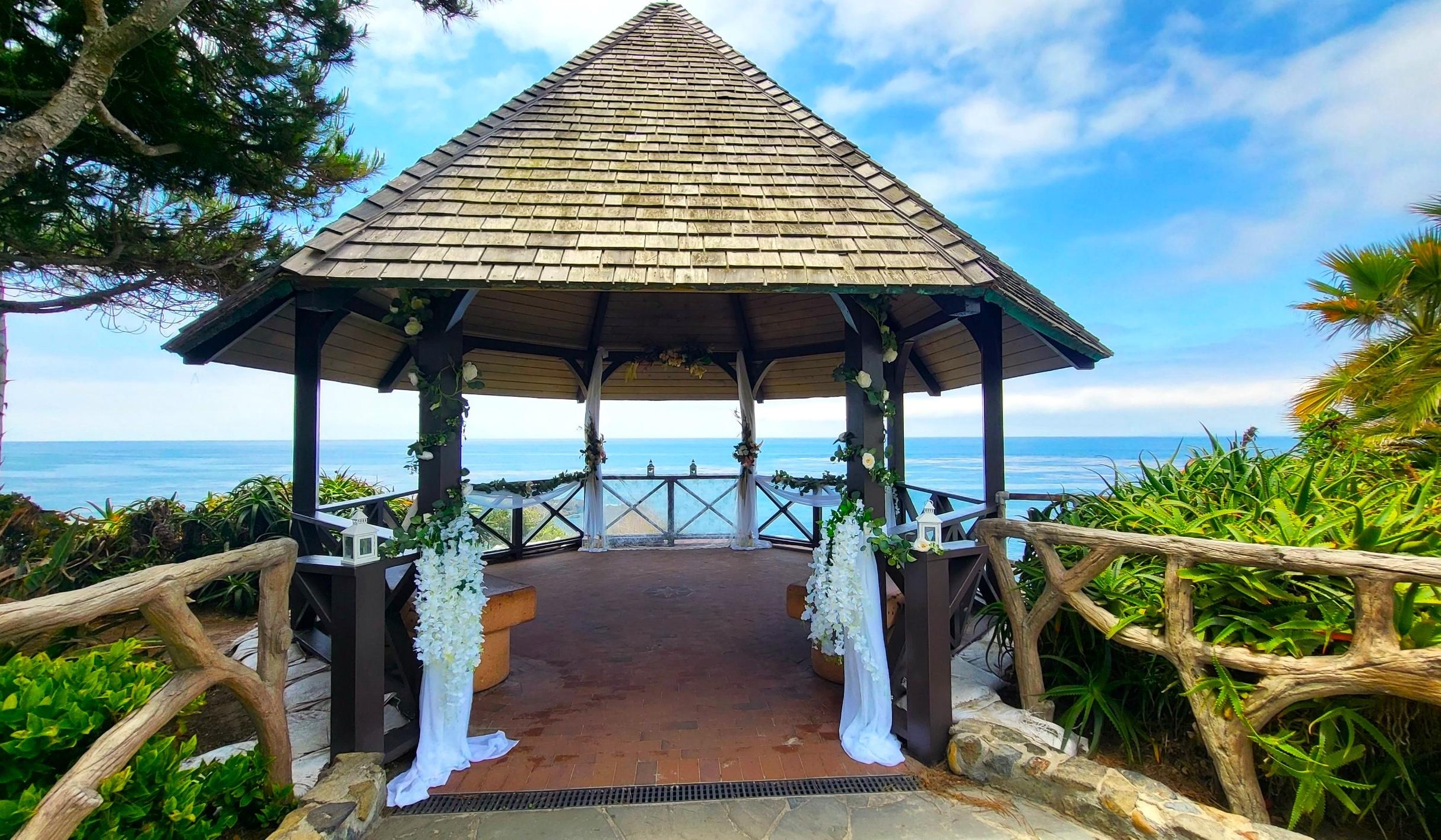The Wedding Website of Matthew Galvas and Lauren Martinez